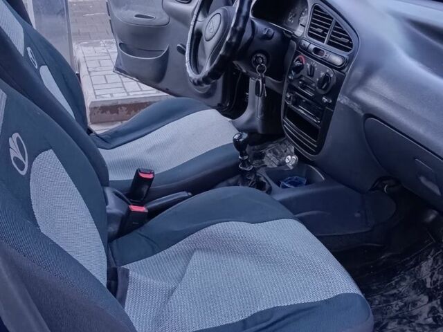 Синий Дэу Сенс, объемом двигателя 1.3 л и пробегом 324 тыс. км за 1800 $, фото 4 на Automoto.ua