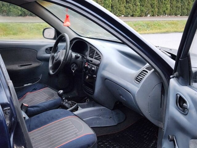 Синий Дэу Сенс, объемом двигателя 0 л и пробегом 345 тыс. км за 1150 $, фото 12 на Automoto.ua