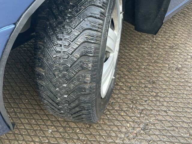 Синий Дэу Сенс, объемом двигателя 1.5 л и пробегом 287 тыс. км за 2500 $, фото 11 на Automoto.ua