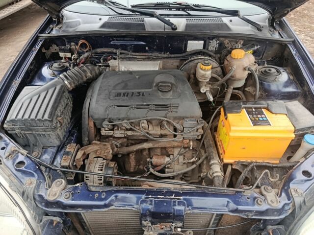 Синий Дэу Сенс, объемом двигателя 1.3 л и пробегом 174 тыс. км за 1100 $, фото 11 на Automoto.ua