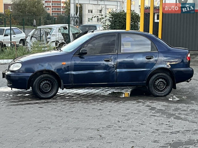 Синий Дэу Сенс, объемом двигателя 1.3 л и пробегом 300 тыс. км за 999 $, фото 6 на Automoto.ua