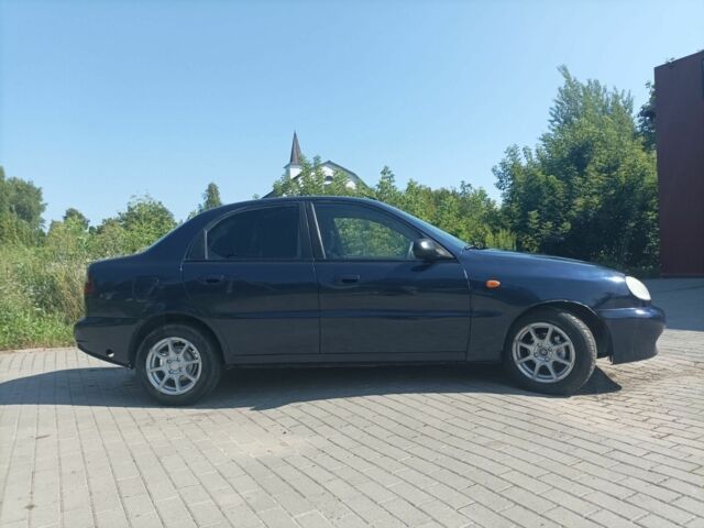 Синий Дэу Сенс, объемом двигателя 0 л и пробегом 225 тыс. км за 1899 $, фото 5 на Automoto.ua