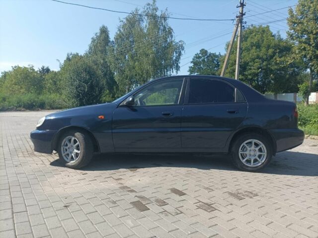 Синий Дэу Сенс, объемом двигателя 0 л и пробегом 224 тыс. км за 1999 $, фото 1 на Automoto.ua