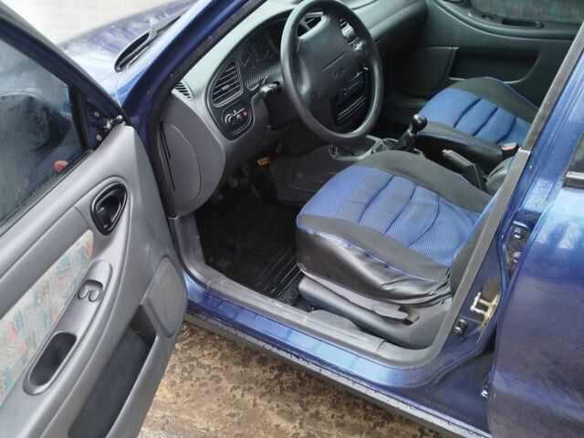 Синий Дэу Сенс, объемом двигателя 1.5 л и пробегом 265 тыс. км за 2250 $, фото 10 на Automoto.ua