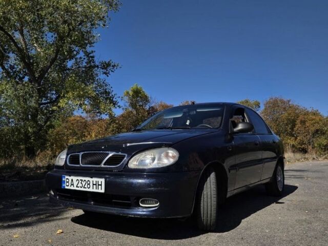 Синий Дэу Сенс, объемом двигателя 1.5 л и пробегом 271 тыс. км за 2100 $, фото 1 на Automoto.ua