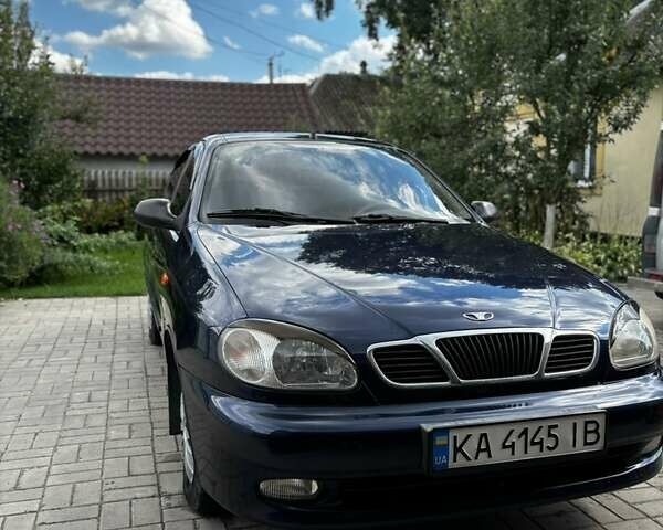 Синий Дэу Сенс, объемом двигателя 1.3 л и пробегом 130 тыс. км за 2600 $, фото 1 на Automoto.ua