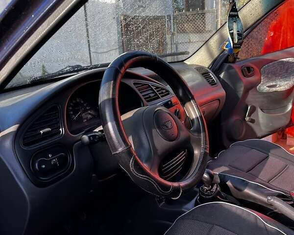 Синий Дэу Сенс, объемом двигателя 1.3 л и пробегом 194 тыс. км за 2700 $, фото 4 на Automoto.ua