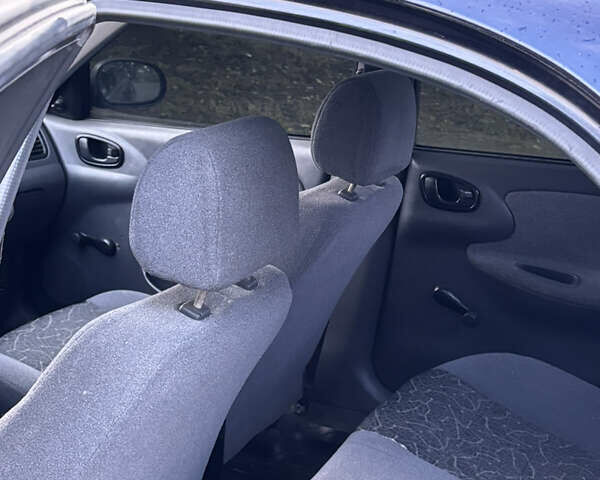 Синий Дэу Сенс, объемом двигателя 1.3 л и пробегом 260 тыс. км за 1999 $, фото 5 на Automoto.ua