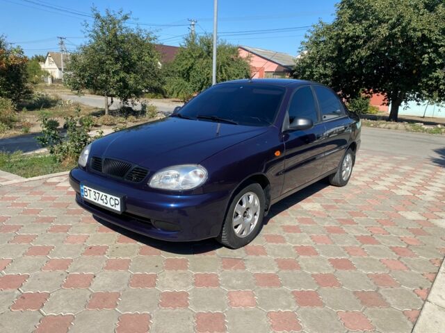 Синий Дэу Сенс, объемом двигателя 1.5 л и пробегом 279 тыс. км за 2800 $, фото 1 на Automoto.ua