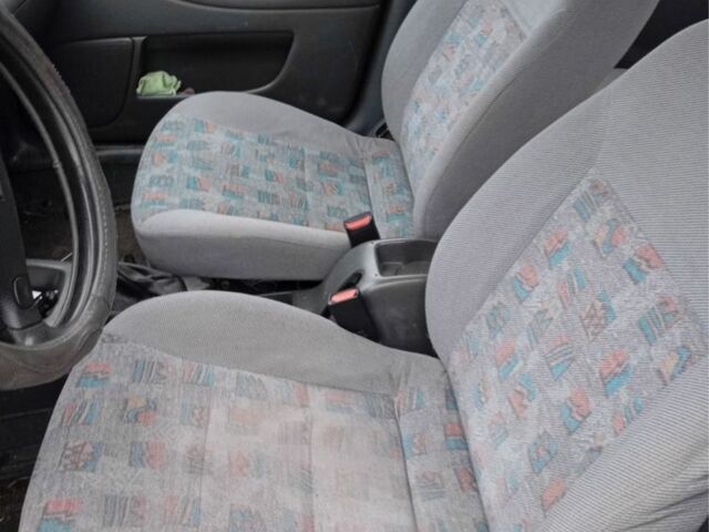 Синий Дэу Сенс, объемом двигателя 1.6 л и пробегом 220 тыс. км за 1850 $, фото 13 на Automoto.ua