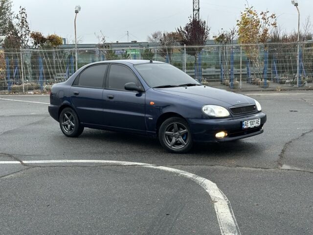 Синий Дэу Сенс, объемом двигателя 1.5 л и пробегом 238 тыс. км за 2700 $, фото 1 на Automoto.ua