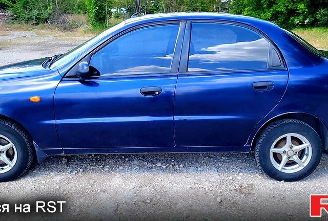 Синий Дэу Сенс, объемом двигателя 1.3 л и пробегом 459 тыс. км за 1500 $, фото 2 на Automoto.ua