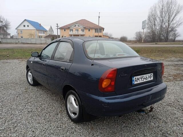 Синий Дэу Сенс, объемом двигателя 1.6 л и пробегом 220 тыс. км за 1850 $, фото 3 на Automoto.ua