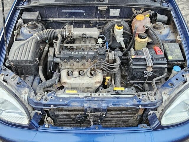 Синий Дэу Сенс, объемом двигателя 1.5 л и пробегом 245 тыс. км за 2650 $, фото 5 на Automoto.ua