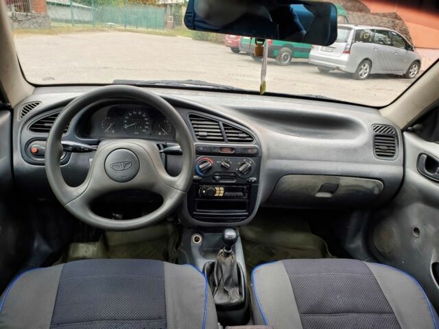 Синій Деу Сенс, об'ємом двигуна 1.3 л та пробігом 280 тис. км за 1750 $, фото 4 на Automoto.ua