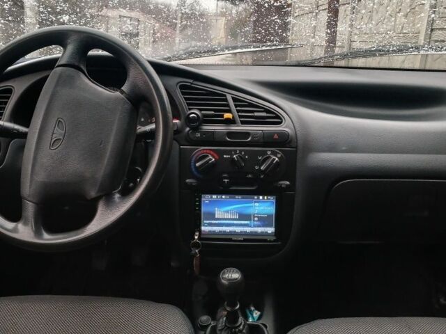 Синий Дэу Сенс, объемом двигателя 1.5 л и пробегом 114 тыс. км за 2700 $, фото 4 на Automoto.ua