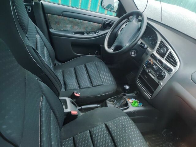 Синий Дэу Сенс, объемом двигателя 1.6 л и пробегом 110 тыс. км за 500 $, фото 5 на Automoto.ua