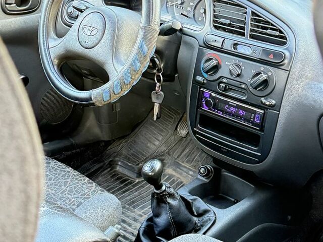 Синий Дэу Сенс, объемом двигателя 1.3 л и пробегом 180 тыс. км за 1650 $, фото 7 на Automoto.ua