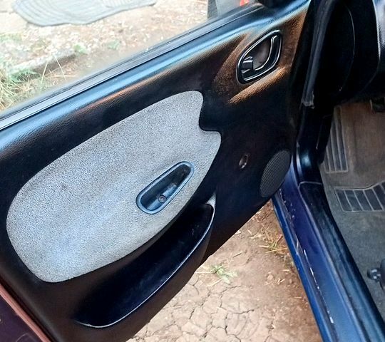 Синий Дэу Сенс, объемом двигателя 1.3 л и пробегом 120 тыс. км за 1500 $, фото 6 на Automoto.ua