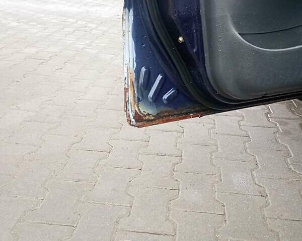 Синий Дэу Сенс, объемом двигателя 1.3 л и пробегом 305 тыс. км за 800 $, фото 9 на Automoto.ua