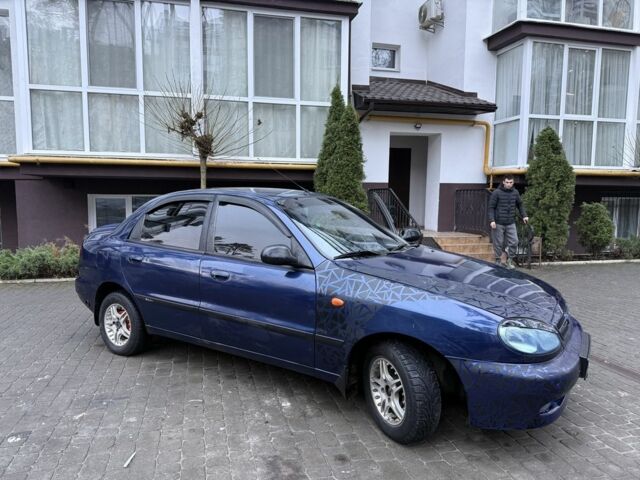 Синий Дэу Сенс, объемом двигателя 1.5 л и пробегом 316 тыс. км за 2368 $, фото 1 на Automoto.ua