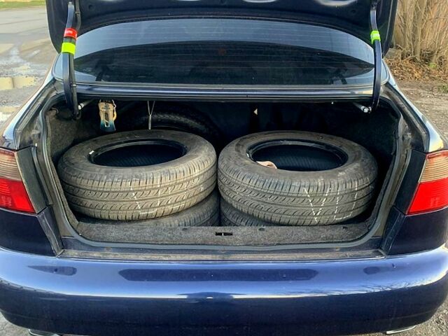 Синий Дэу Сенс, объемом двигателя 1.3 л и пробегом 184 тыс. км за 2800 $, фото 2 на Automoto.ua