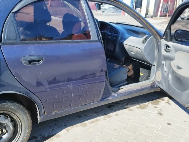 Синий Дэу Сенс, объемом двигателя 1.5 л и пробегом 170 тыс. км за 1000 $, фото 1 на Automoto.ua