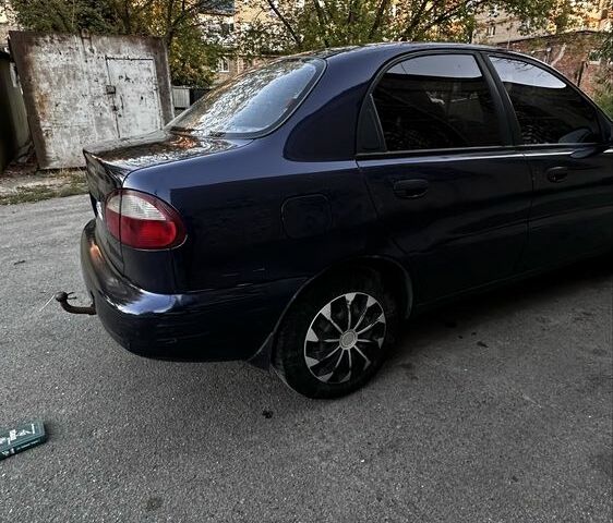 Синий Дэу Сенс, объемом двигателя 1.5 л и пробегом 140 тыс. км за 1050 $, фото 3 на Automoto.ua