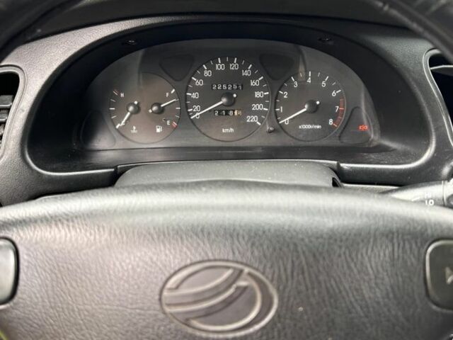 Синий Дэу Сенс, объемом двигателя 1.5 л и пробегом 225 тыс. км за 1350 $, фото 5 на Automoto.ua