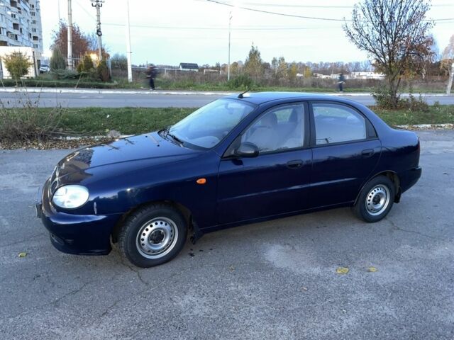 Синий Дэу Сенс, объемом двигателя 1.3 л и пробегом 160 тыс. км за 1600 $, фото 2 на Automoto.ua