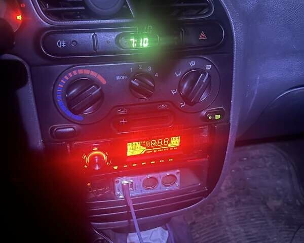 Синий Дэу Сенс, объемом двигателя 1.3 л и пробегом 281 тыс. км за 1400 $, фото 1 на Automoto.ua