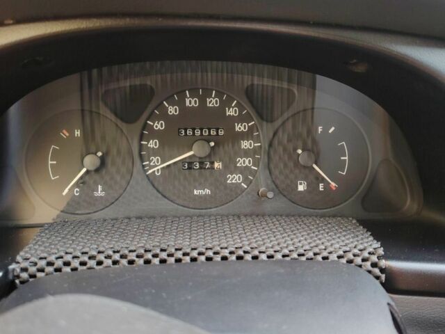 Синий Дэу Сенс, объемом двигателя 1.3 л и пробегом 369 тыс. км за 2100 $, фото 5 на Automoto.ua