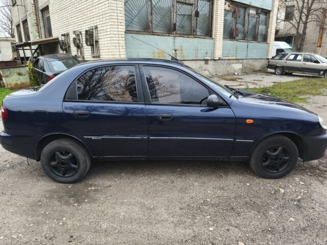 Синий Дэу Сенс, объемом двигателя 1.5 л и пробегом 236 тыс. км за 2200 $, фото 2 на Automoto.ua