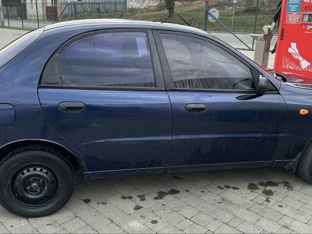 Синий Дэу Сенс, объемом двигателя 1.3 л и пробегом 262 тыс. км за 1200 $, фото 1 на Automoto.ua