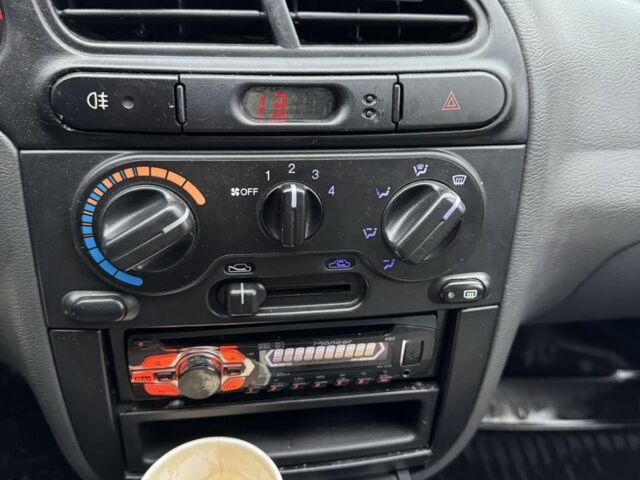 Синий Дэу Сенс, объемом двигателя 1.3 л и пробегом 110 тыс. км за 2100 $, фото 9 на Automoto.ua