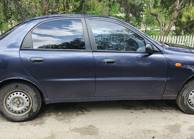 Синій Деу Сенс, об'ємом двигуна 1.3 л та пробігом 186 тис. км за 1300 $, фото 3 на Automoto.ua