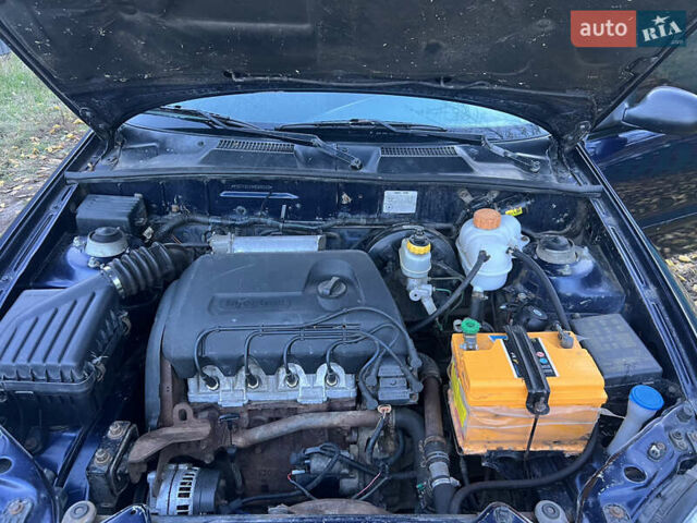 Синий Дэу Сенс, объемом двигателя 1.3 л и пробегом 186 тыс. км за 1899 $, фото 8 на Automoto.ua