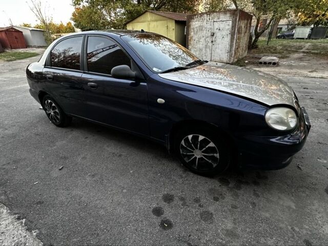 Синий Дэу Сенс, объемом двигателя 1.5 л и пробегом 140 тыс. км за 1050 $, фото 2 на Automoto.ua