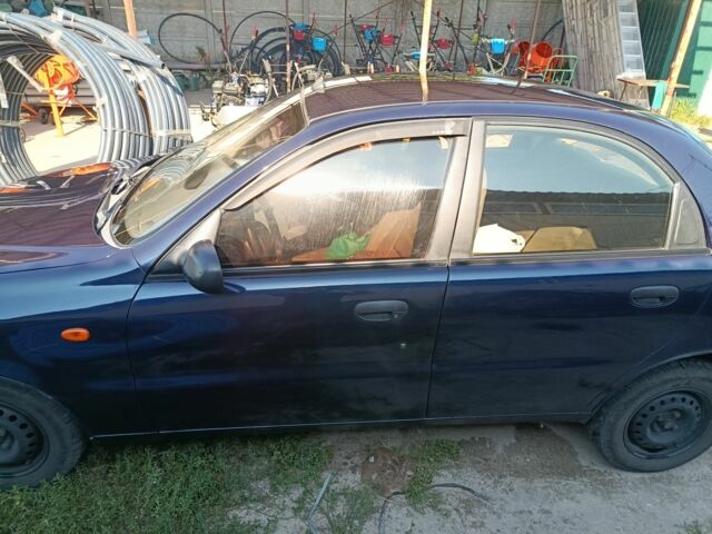 Синий Дэу Сенс, объемом двигателя 1.5 л и пробегом 266 тыс. км за 2250 $, фото 4 на Automoto.ua