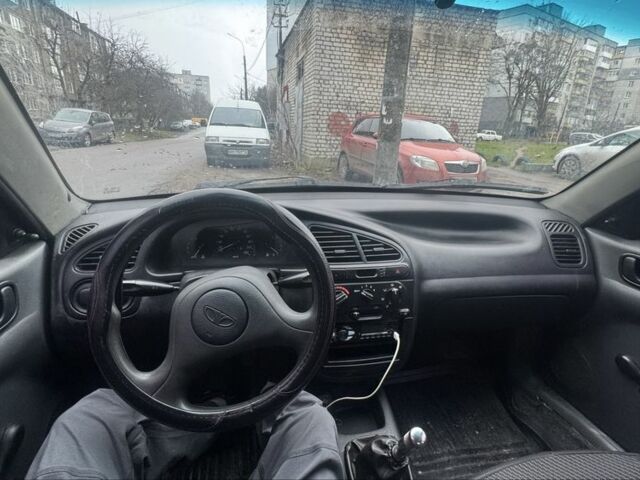 Синій Деу Сенс, об'ємом двигуна 1.5 л та пробігом 205 тис. км за 2000 $, фото 4 на Automoto.ua