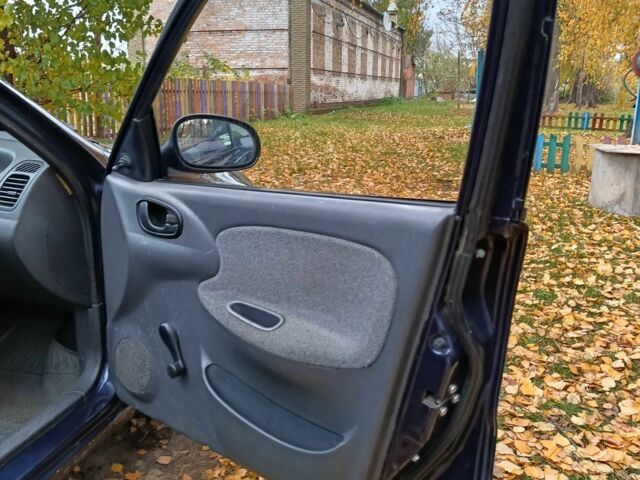 Деу Сенс 2006 у Переяславе-Хмельницком на Automoto.ua Синій Деу Сенс, об'ємом двигуна 1.3 л та пробігом 197 тис. км за 1500 $, фото 8 на Automoto.ua