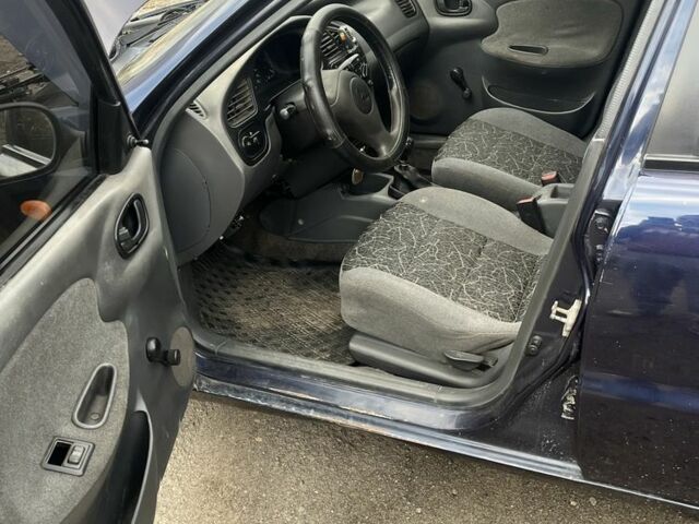 Синий Дэу Сенс, объемом двигателя 1.5 л и пробегом 200 тыс. км за 1250 $, фото 7 на Automoto.ua