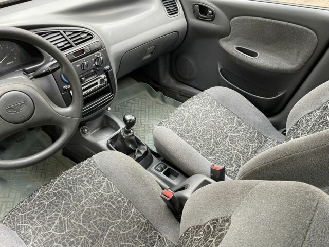 Деу Сенс 2006 у Василькове на Automoto.ua Синій Деу Сенс, об'ємом двигуна 1.5 л та пробігом 140 тис. км за 2650 $, фото 12 на Automoto.ua