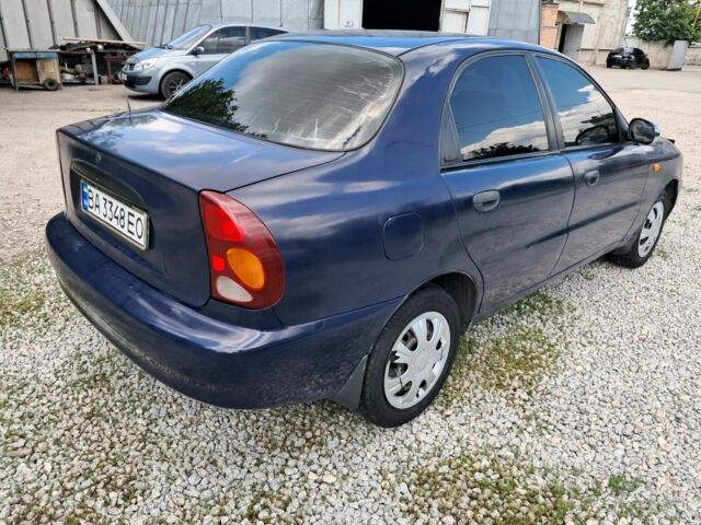 Синий Дэу Сенс, объемом двигателя 1.5 л и пробегом 234 тыс. км за 2100 $, фото 4 на Automoto.ua