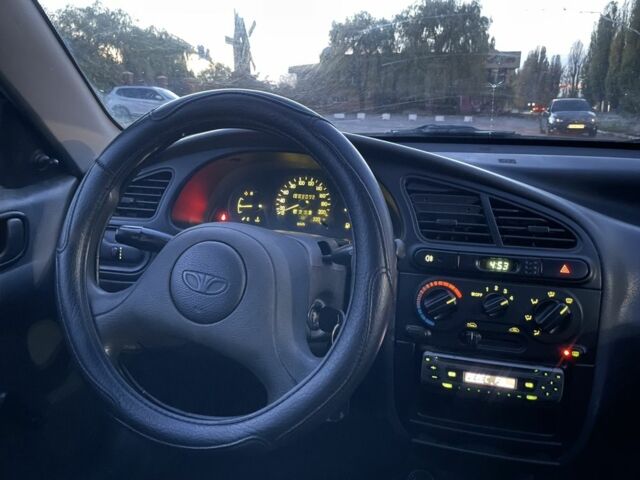 Синий Дэу Сенс, объемом двигателя 1.3 л и пробегом 160 тыс. км за 1600 $, фото 6 на Automoto.ua