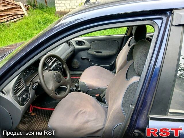 Синий Дэу Сенс, объемом двигателя 1.3 л и пробегом 102 тыс. км за 1550 $, фото 2 на Automoto.ua