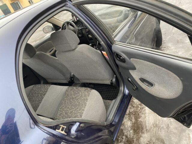 Синий Дэу Сенс, объемом двигателя 1.5 л и пробегом 142 тыс. км за 2100 $, фото 5 на Automoto.ua