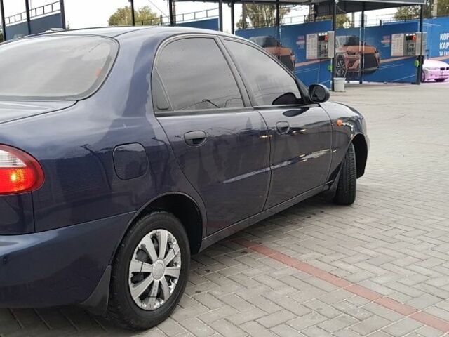 Синий Дэу Сенс, объемом двигателя 1.3 л и пробегом 180 тыс. км за 2000 $, фото 3 на Automoto.ua