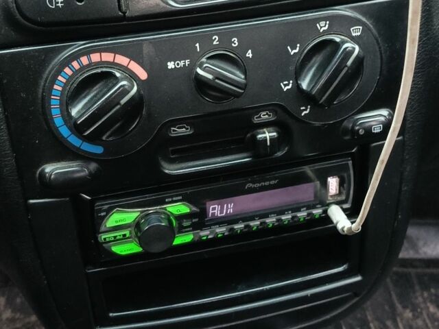 Синий Дэу Сенс, объемом двигателя 1.5 л и пробегом 129 тыс. км за 1590 $, фото 14 на Automoto.ua