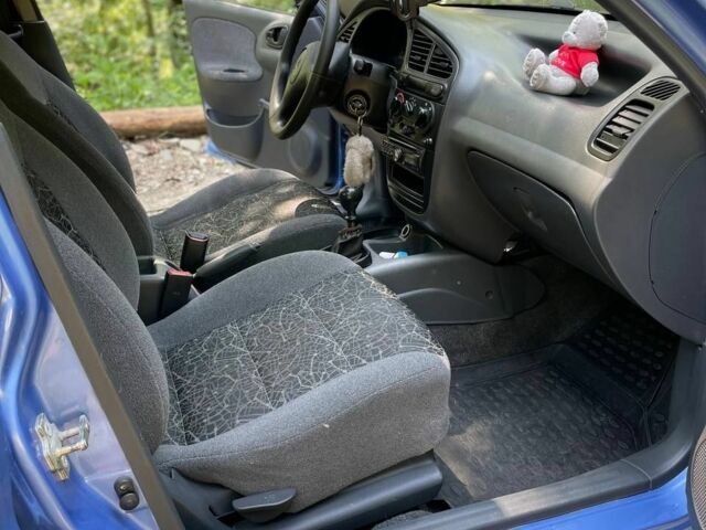 Синий Дэу Сенс, объемом двигателя 1.5 л и пробегом 215 тыс. км за 1999 $, фото 5 на Automoto.ua